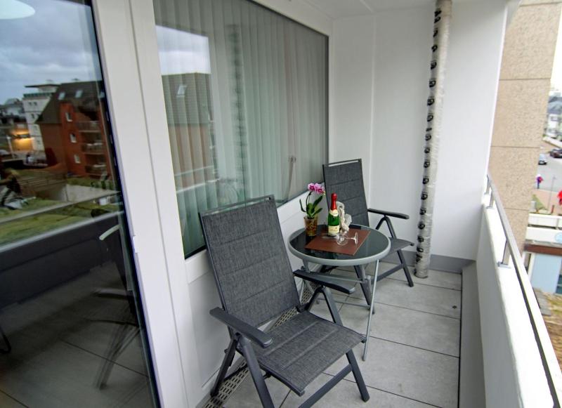 Apartment with Balcony image 2