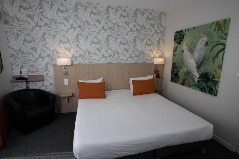 Superior Double Room image 4