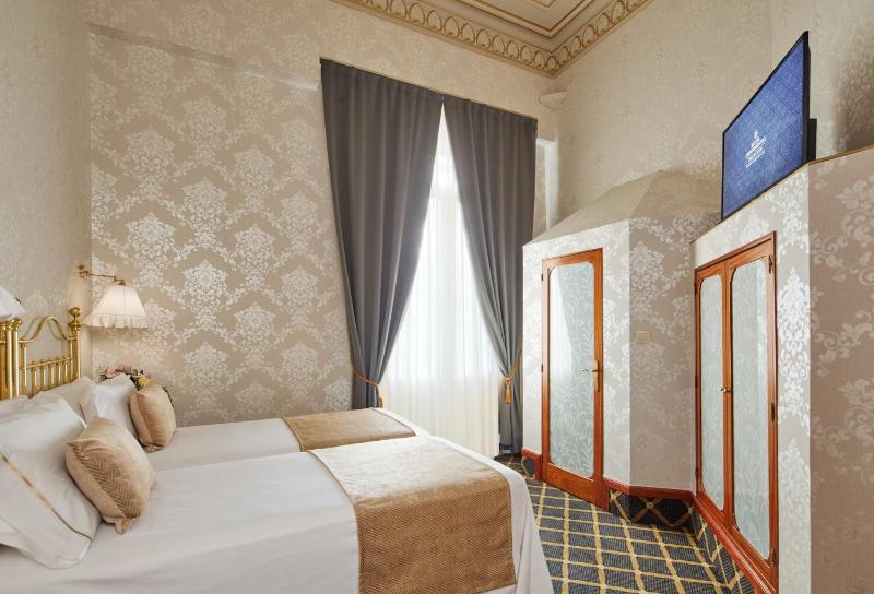 Suite with View image 2