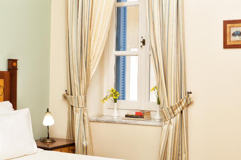 Standard Double or Twin Room image 2