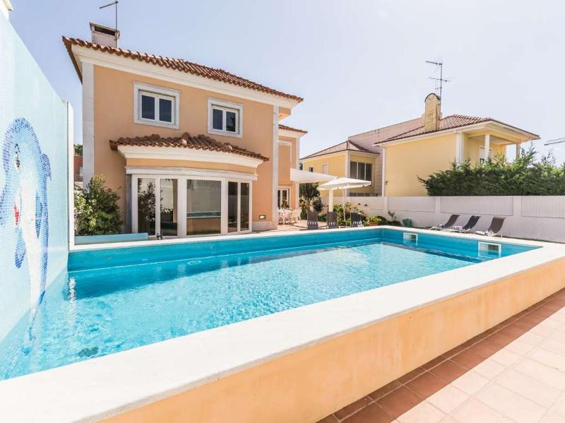 Villa image 1
