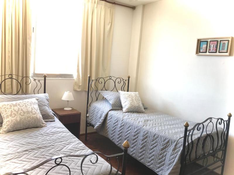 Departamento Sarmiento dos dormitorios - image 11