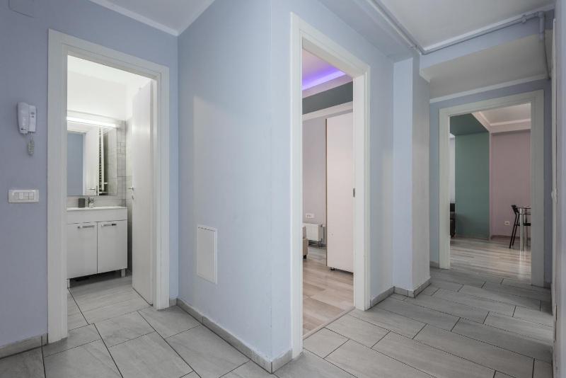 Two-Bedroom Apartment with Balcony image 4