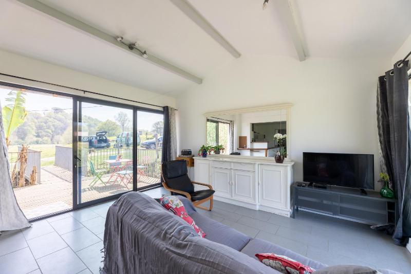 Three-Bedroom House image 3