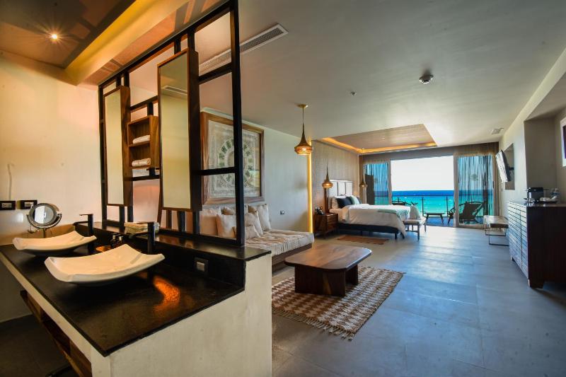 Mvngata Beach Hotel - image 37