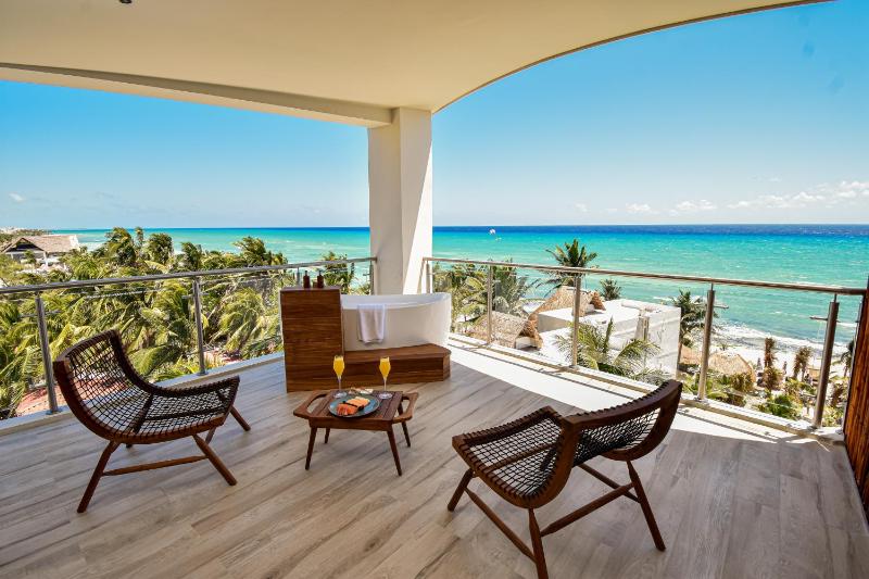 Mvngata Beach Hotel - image 17