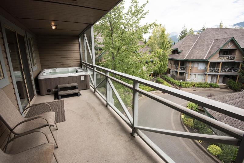 Valhalla Vacations at Whistler - image 10