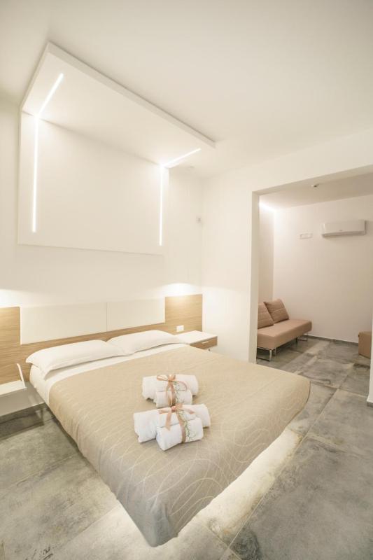 Oasi del Golfo Suites B&B - image 40