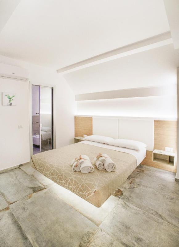 Oasi del Golfo Suites B&B - image 38