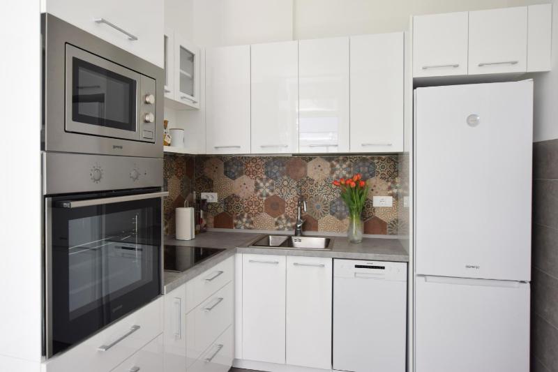 Crown apartment - Your most comfortable stay - image 9