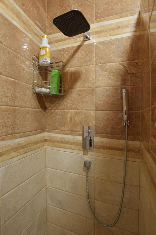 Crown apartment - Your most comfortable stay - image 3
