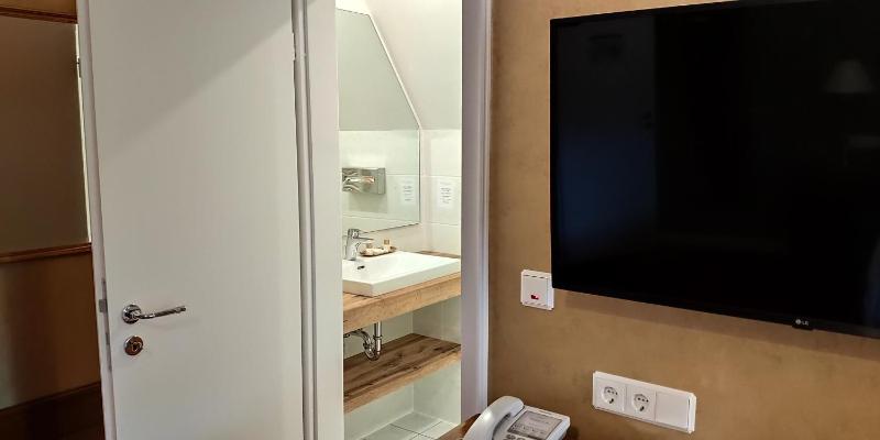 Superior Double Room image 2
