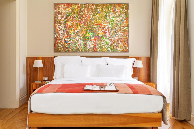 Classic Suite image 3