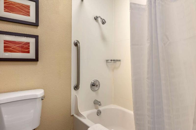 Standard King Room - Non-Smoking  image 2