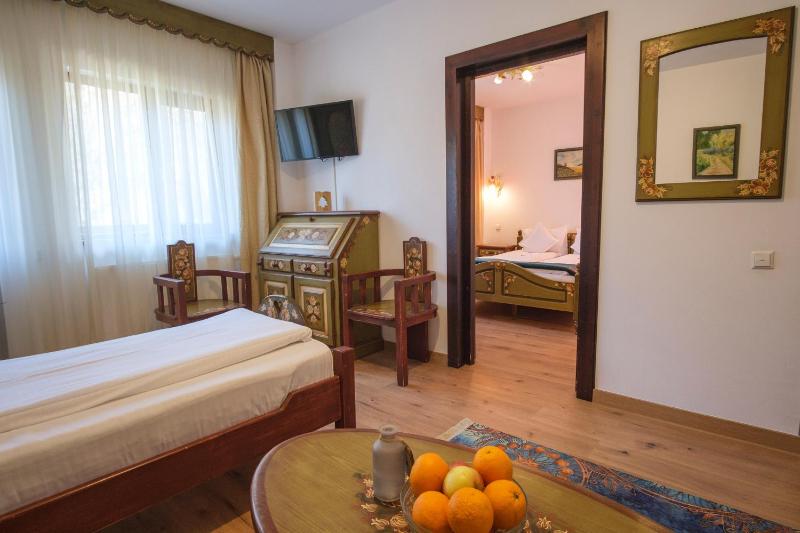 Suite image 3