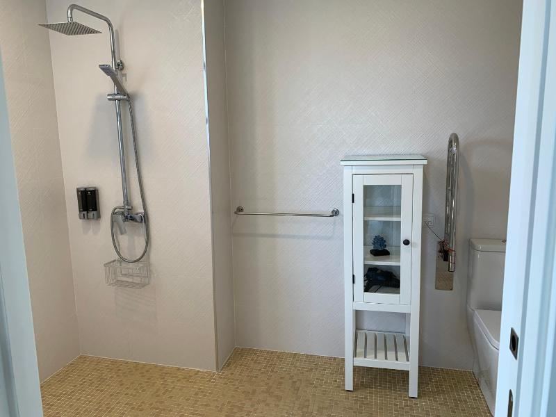 Deluxe Double Room with Balcony and Sea View image 2