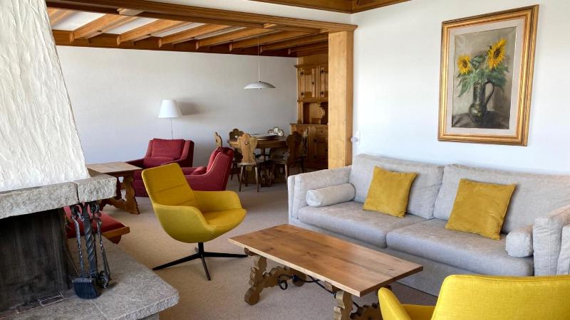 Apartment with Lake View image 1