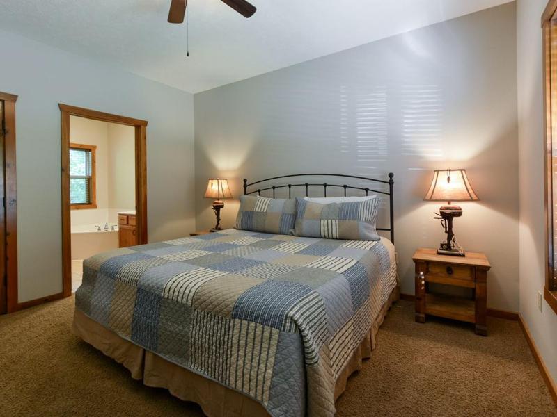 Lodge 243 - image 2
