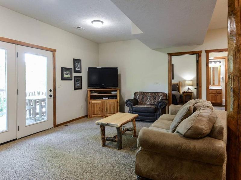 Lodge 371 - image 42