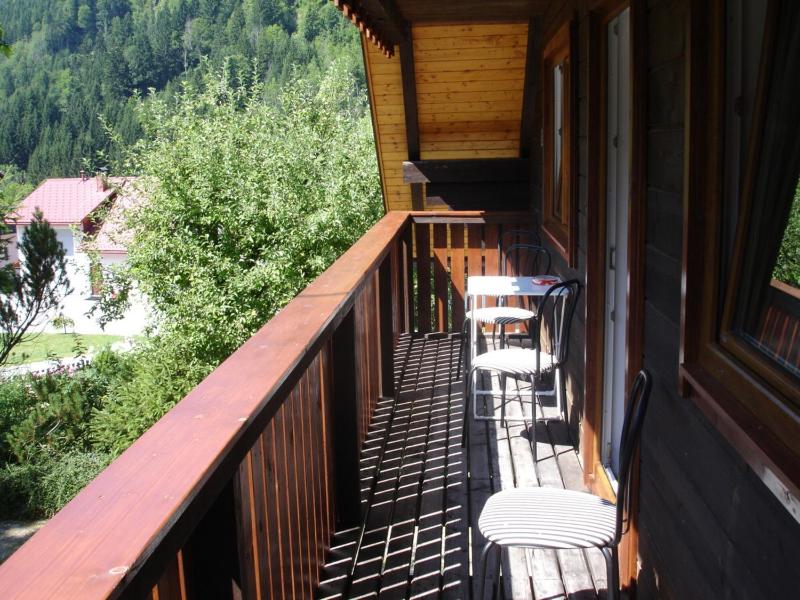 One-Bedroom Apartment with Balcony image 3