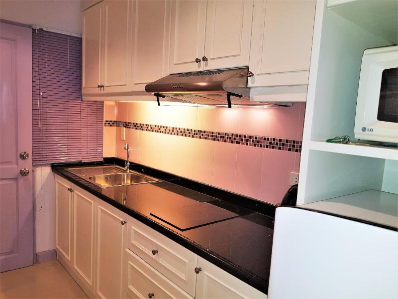 Baan Suan Lalana modern ground floor studio apartment Pattaya - image 16