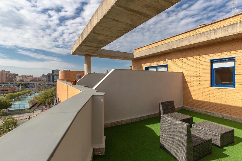 Single Room with Terrace image 3
