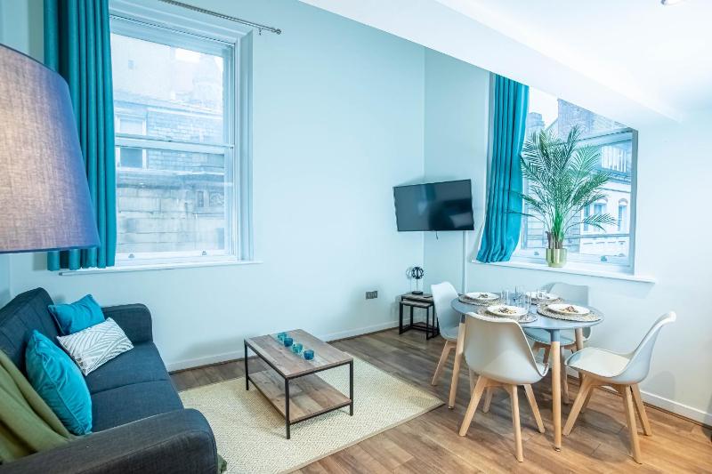 Standard Apartment image 2
