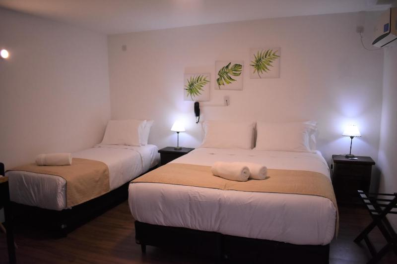 EMILIA HOTEL - image 2