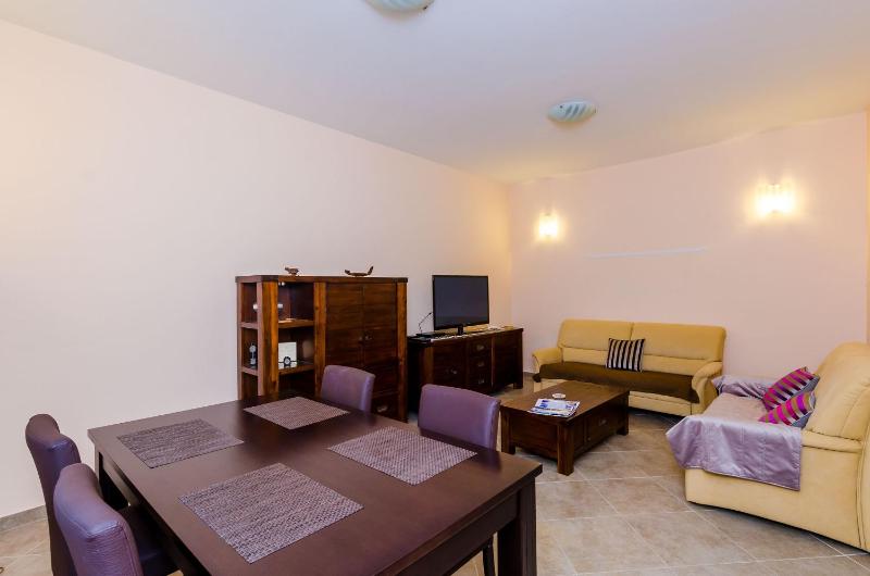 Three-Bedroom Villa with Private Pool image 4