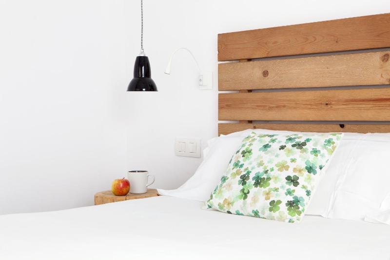 Double or Twin Room image 3