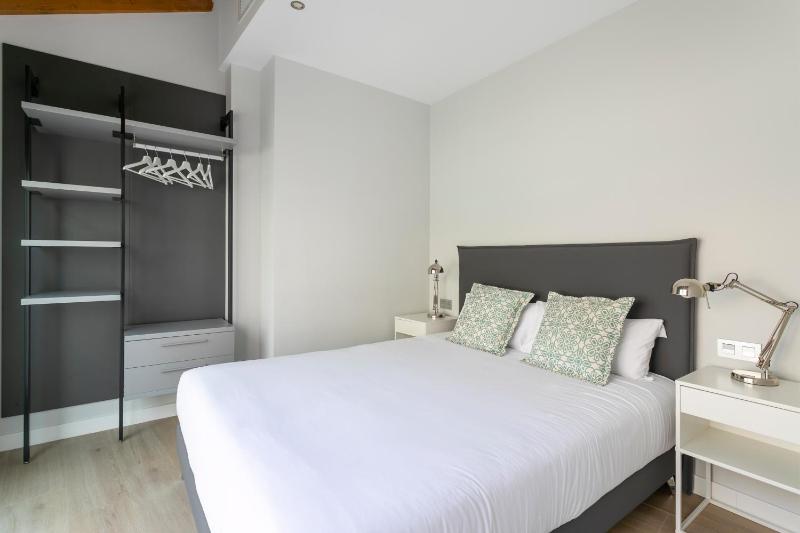 Arenal Suites Alicante - image 19