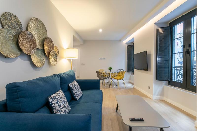 Arenal Suites Alicante - image 9