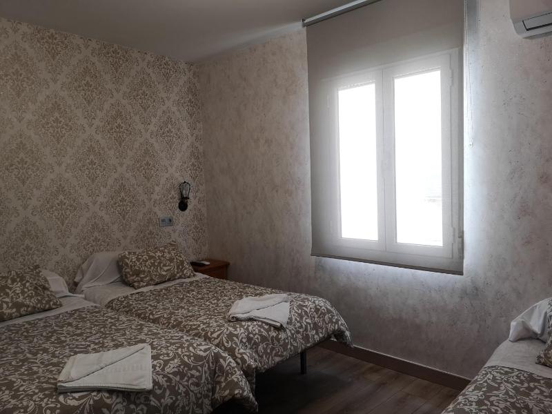 Triple Room image 4