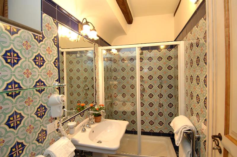 Suite with Sea View image 4