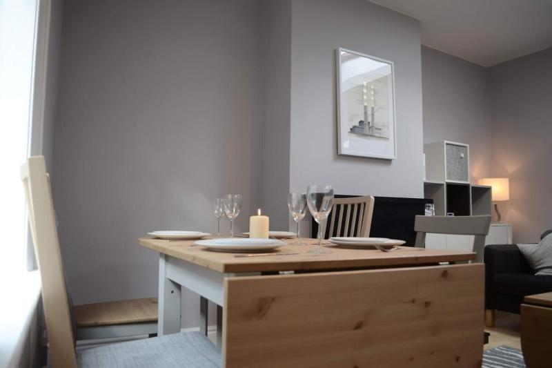 Apartment image 2