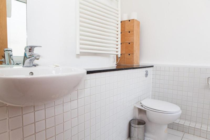Apartment image 2