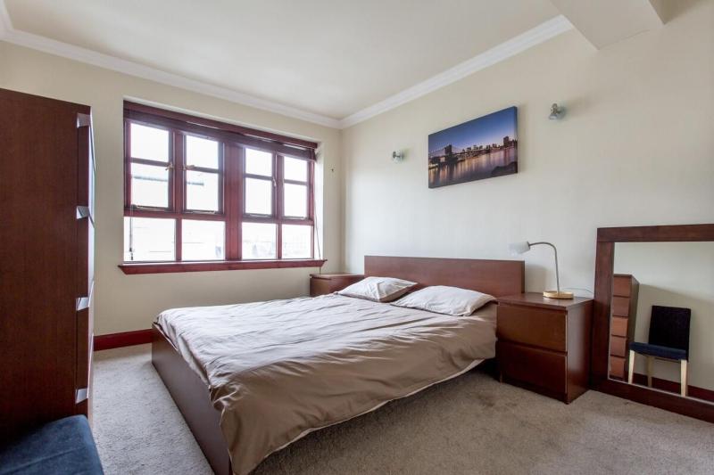 Apartment image 3