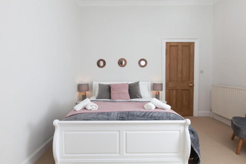 Apartment image 2