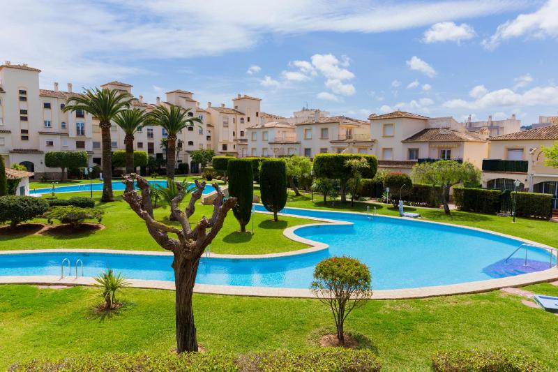 Isla Saint Tropez Apartment Javea Arenal by Rock Rentals Images