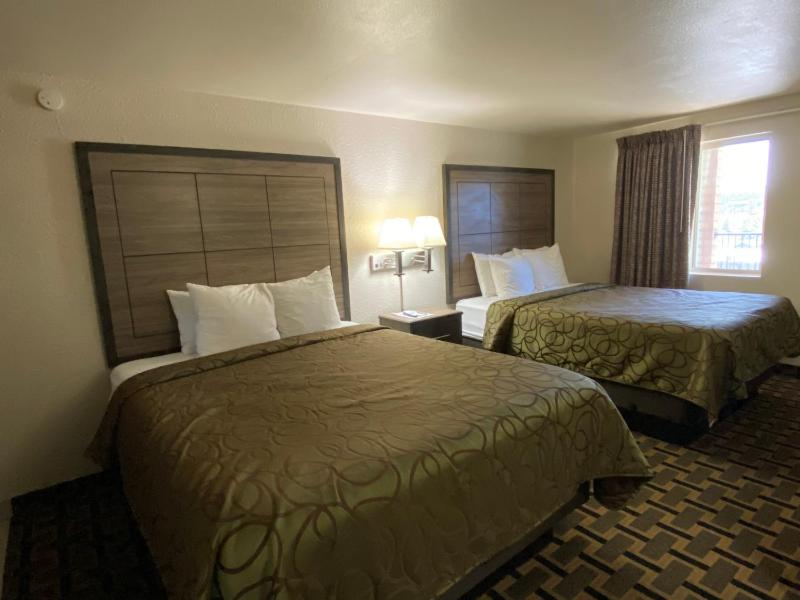 Standard  Room image 4