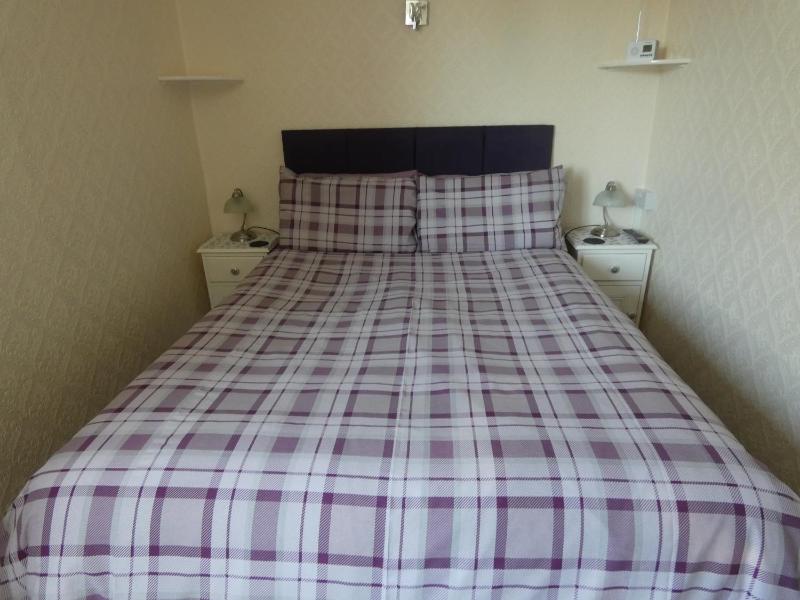 Double Room image 3