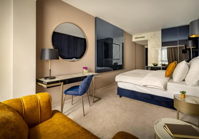 Grand Hotel Adriatic - image 33