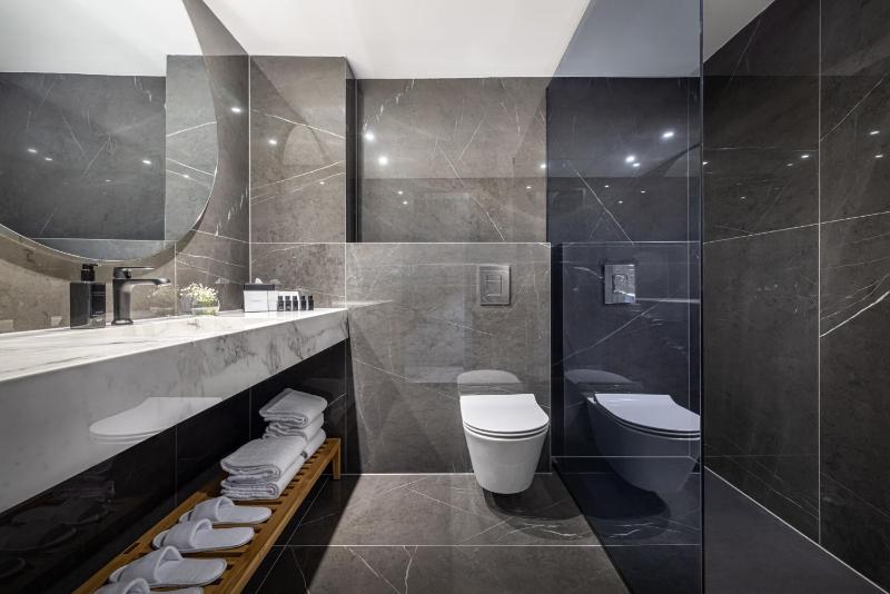 Grand Hotel Adriatic - image 17