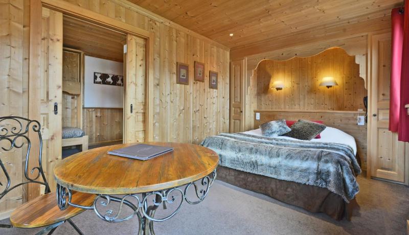 Family Suite with Village View image 1