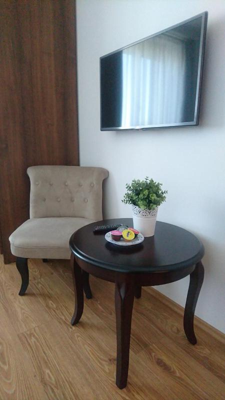 Double Room with Private Bathroom image 4