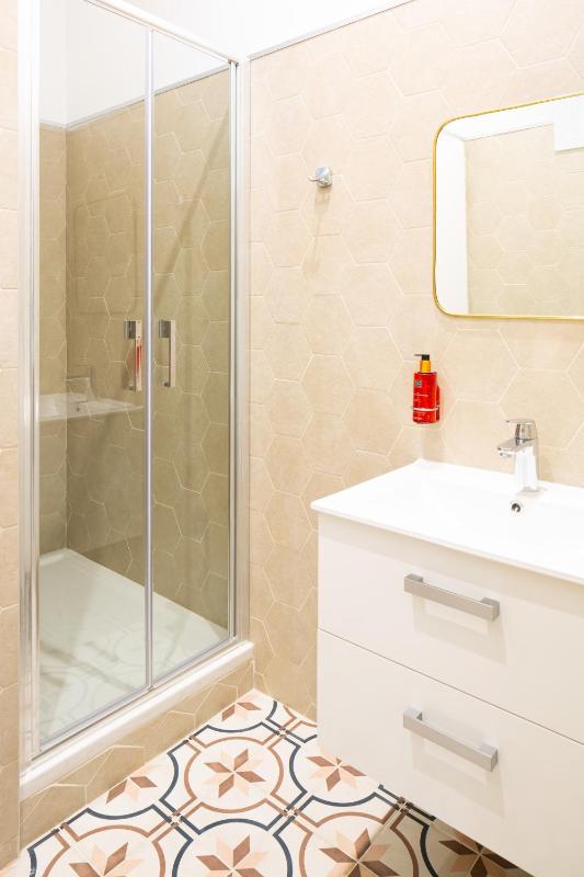 Comfort Apartment (2-4 Adults) image 2