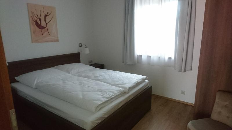 Double Room with Private Bathroom image 4