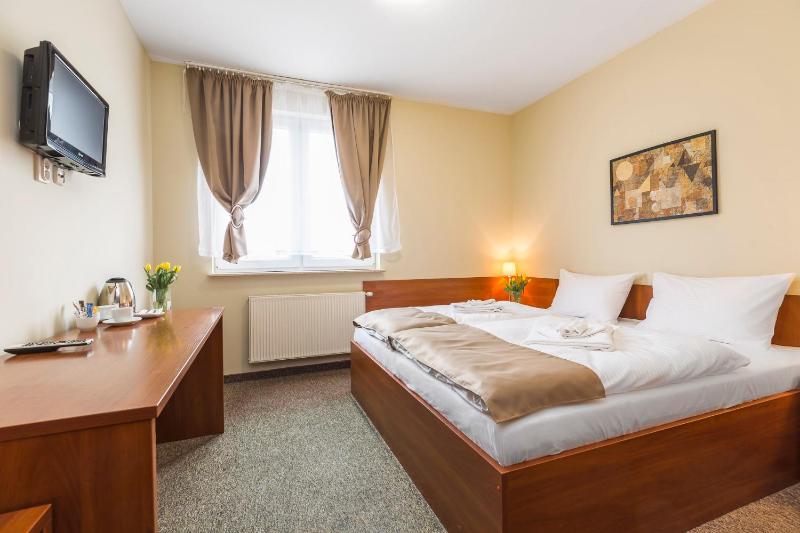 Superior King Room image 2