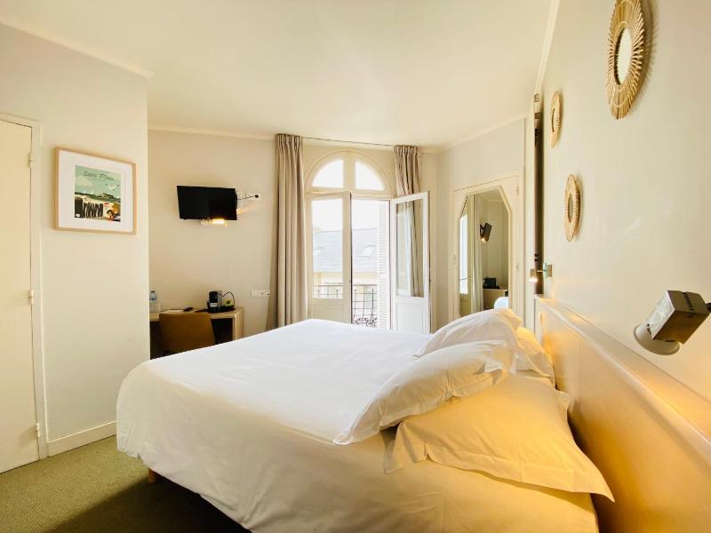 Triple Room image 3
