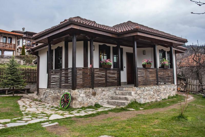 Deluxe Villa image 2